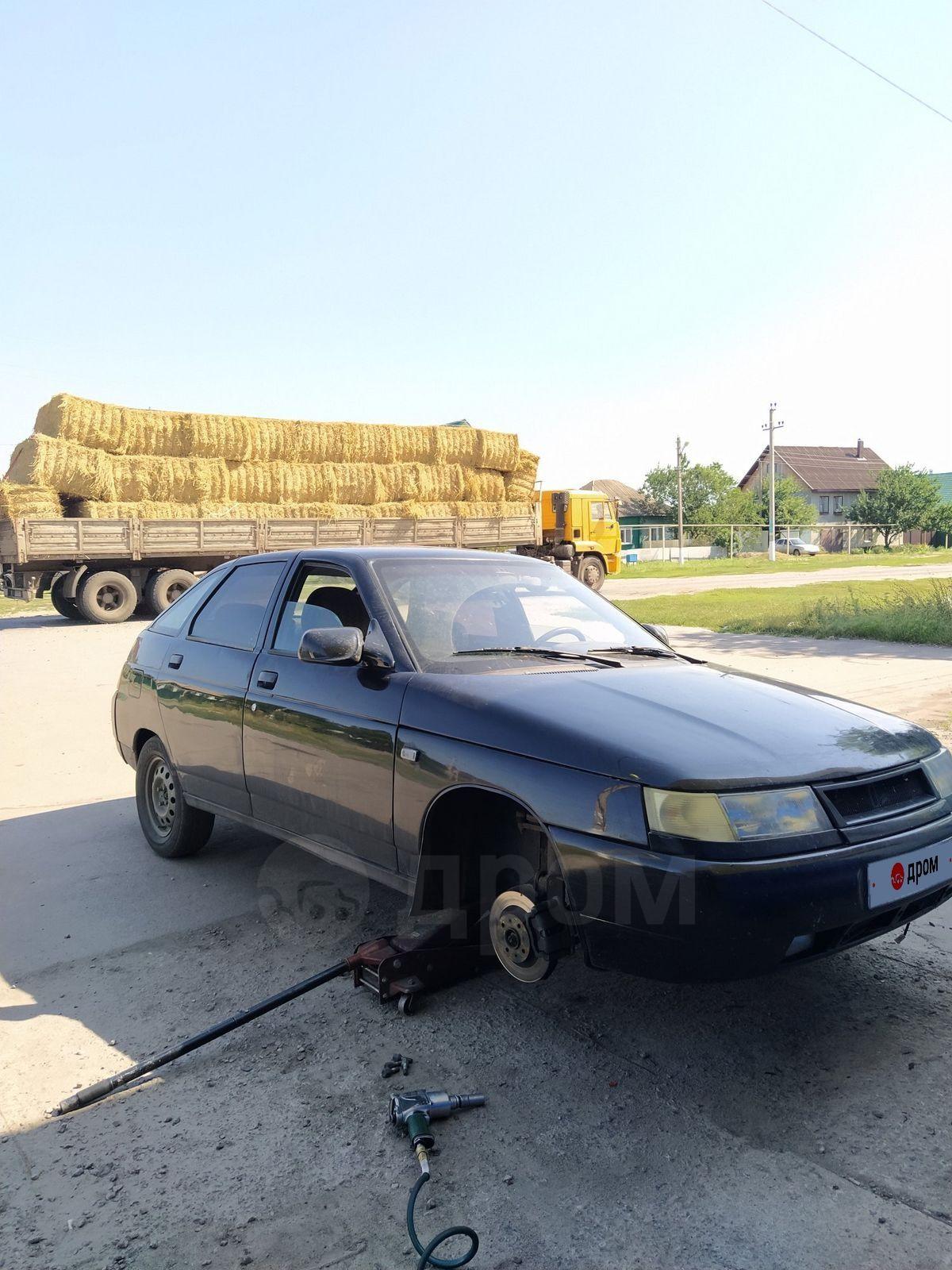 Авто Лада 2112 2004 года в Лисках, покупалась на одно лето, вполне всем  устроила, нужно приложить руки к порогам, 1.5 литра, с пробегом, механика,  хэтчбек 5 дв.