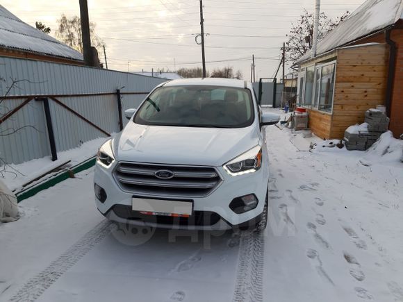 SUV   Ford Kuga 2017 , 1200000 , 