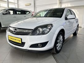  Opel Astra 2013 , 700000 , 