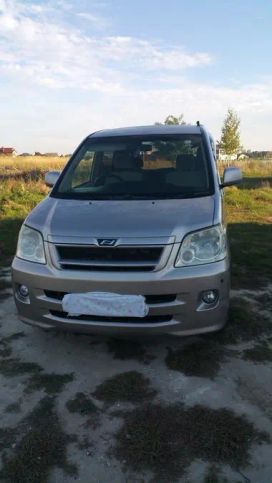    Toyota Noah 2003 , 350000 , 