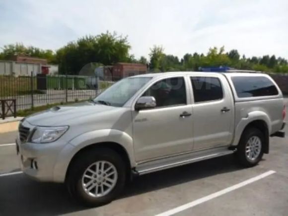  Toyota Hilux 2013 , 1950000 , 