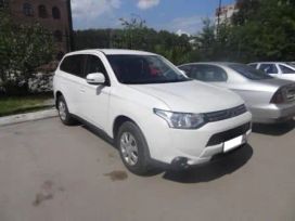 SUV   Mitsubishi Outlander 2012 , 950000 , 