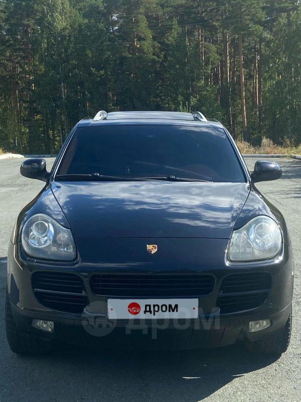 SUV   Porsche Cayenne 2004 , 700000 , 