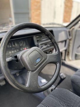  3  Ford Fiesta 1987 , 120000 , 