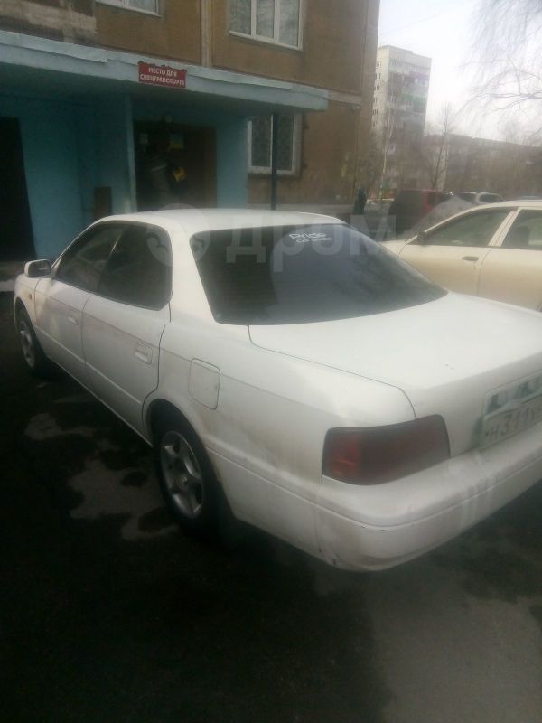  Toyota Vista 1994 , 90000 , 