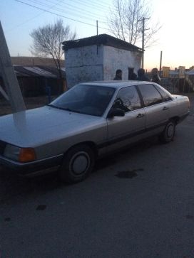  Audi 100 1983 , 100000 , 