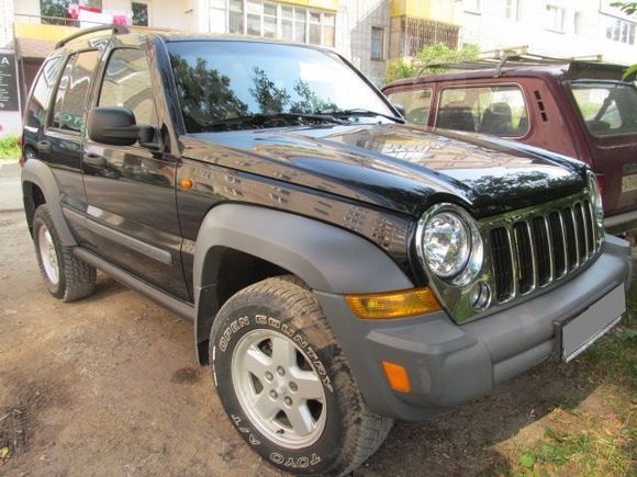 SUV   Jeep Cherokee 2005 , 439000 , 