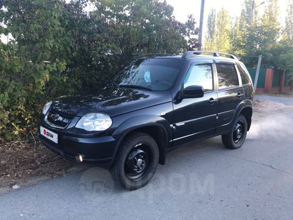 SUV   Chevrolet Niva 2013 , 335000 , 