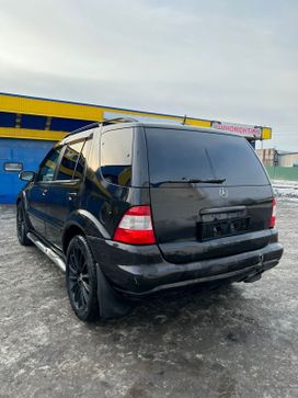 SUV   Mercedes-Benz M-Class 2000 , 470000 , 