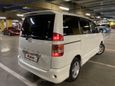    Toyota Noah 2002 , 550000 , 