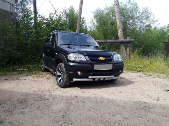 SUV   Chevrolet Niva 2011 , 400000 , 