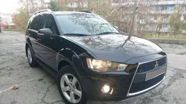 SUV   Mitsubishi Outlander 2012 , 870000 , 