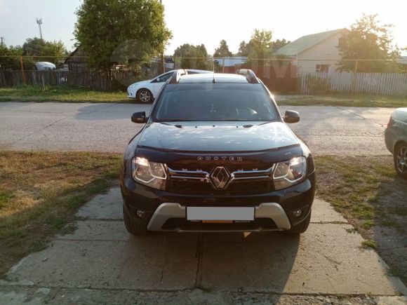 SUV   Renault Duster 2017 , 900000 , 