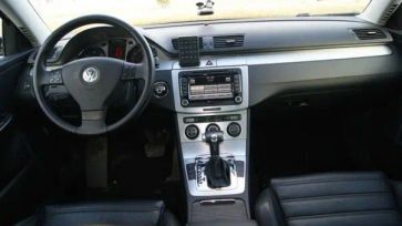  Volkswagen Passat 2011 , 800000 , 