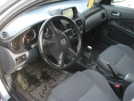 Nissan Almera 2004 , 220000 , 