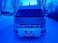    Toyota Hiace 2006 , 900000 , 