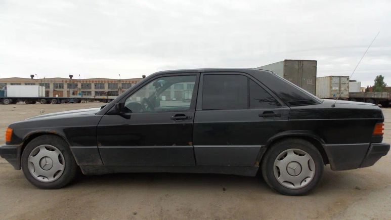  Mercedes-Benz 190 1986 , 90000 , 