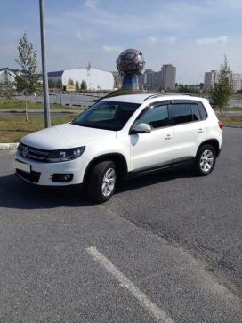 SUV   Volkswagen Tiguan 2012 , 650000 , -