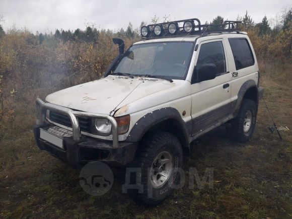 SUV   Mitsubishi Pajero 1993 , 200000 , 