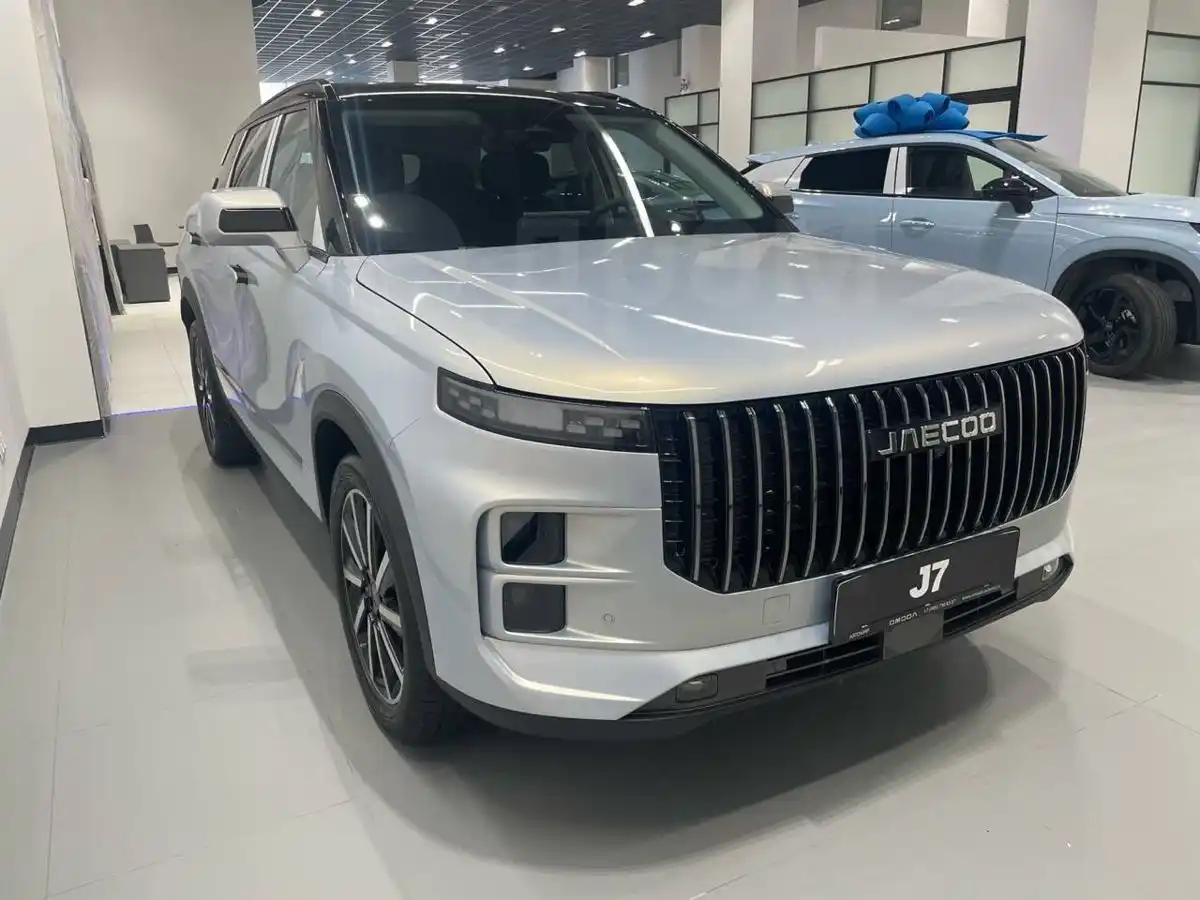 Продажа Джейку Джей 7 2023 в Москве, Комплектация «Ultimate, коробка автомат,  1.6T DCT Ultimate, бензин, цена 3549900р.