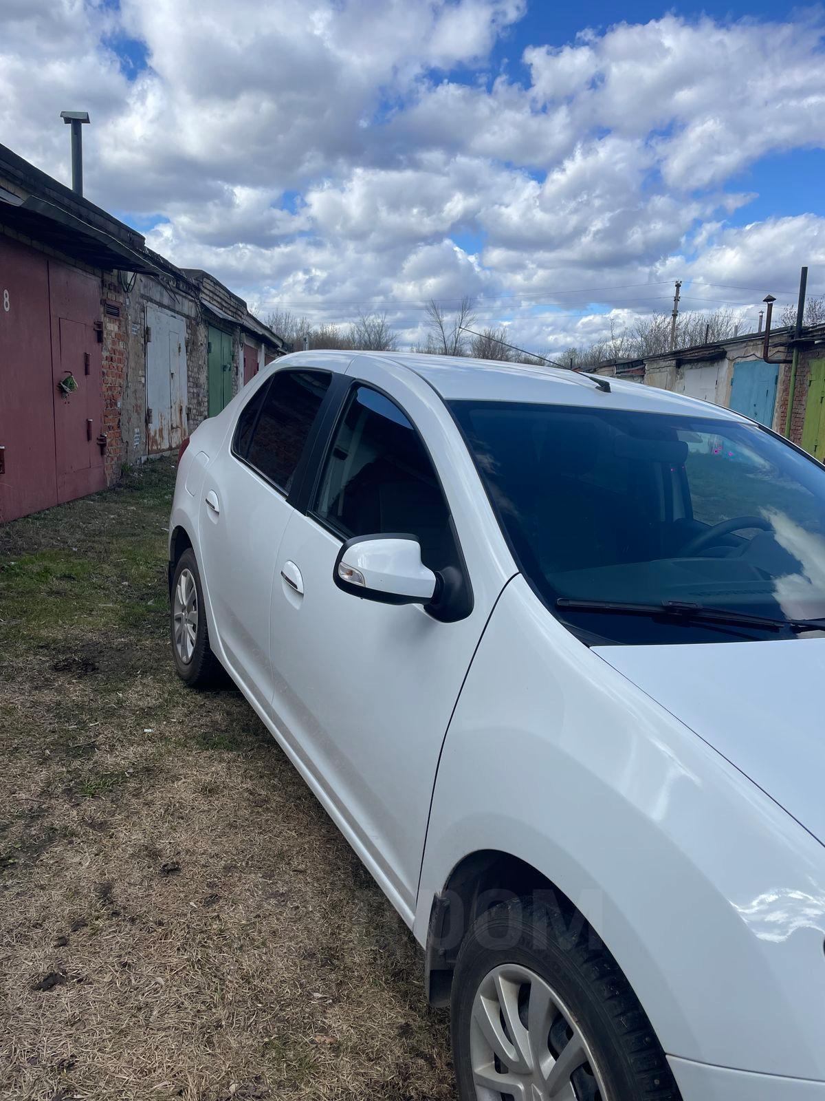 Купить Рено Логан 2017 год в Новомосковске, Состояние нового автомобиля,  седан, комплектация 1.6 MT Luxe Privilege, бензин, механика, привод  передний, белый