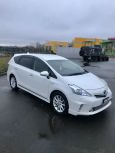    Toyota Prius Alpha 2013 , 950000 , 