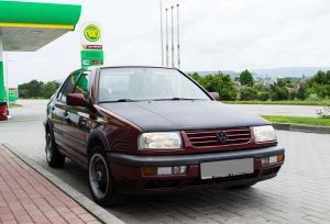  Volkswagen Vento 1994 , 165000 , 