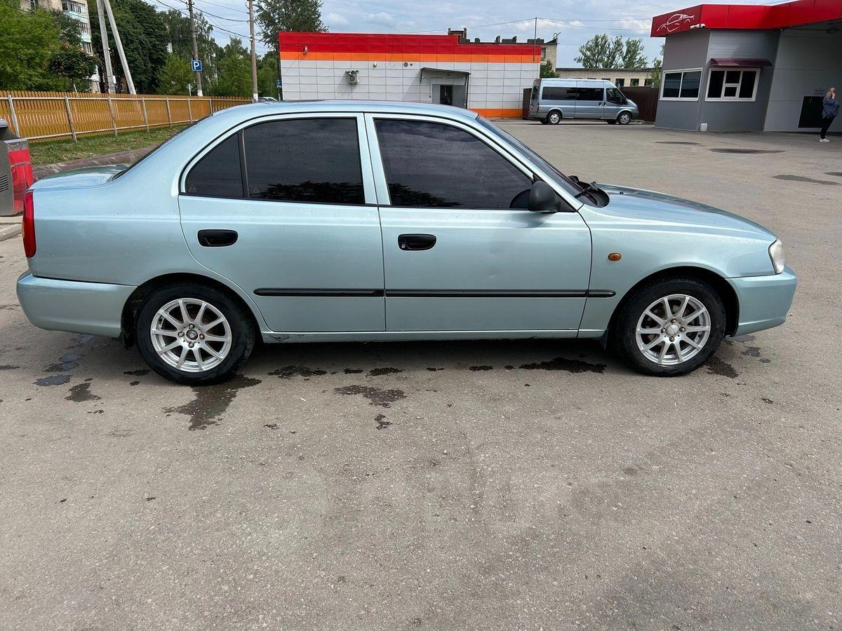 Hyundai Accent 2008 года в Ясногорске, седан, механика, бензин