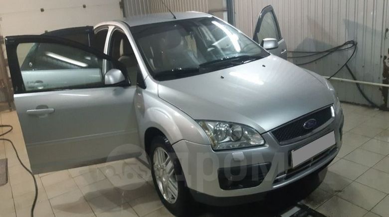  Ford Focus 2006 , 220000 , 