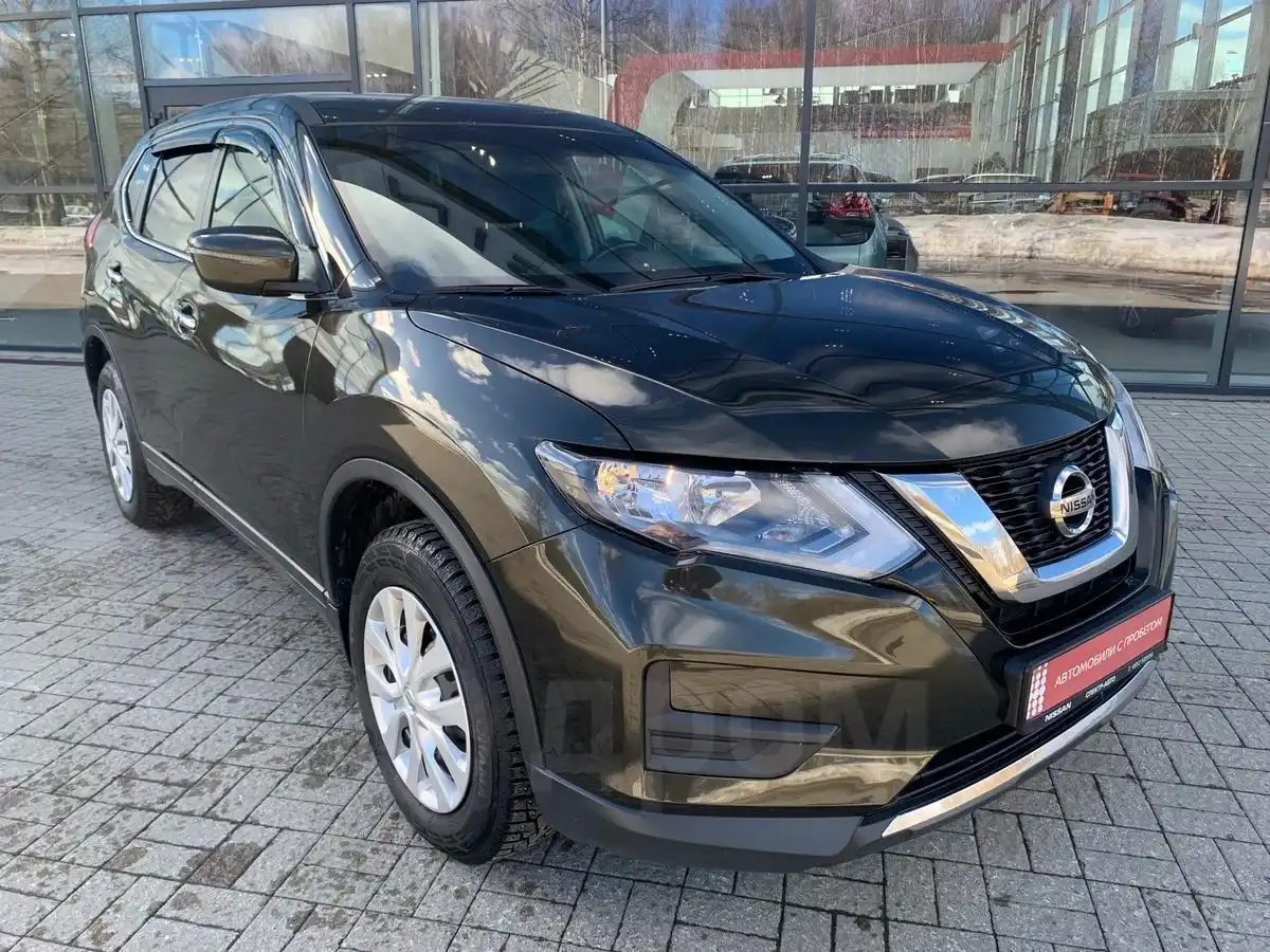 Nissan X-Trail 2020 года в Ярославле, Модель: X-Trail, зеленый, МКПП, 2л.,  руль левый, бензин