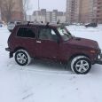 SUV    4x4 2121  2002 , 135000 , 