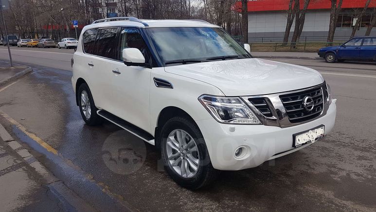 SUV   Nissan Patrol 2011 , 2050000 , 