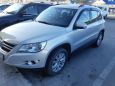 SUV   Volkswagen Tiguan 2010 , 700000 , -