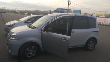    Toyota Sienta 2014 , 715000 , 