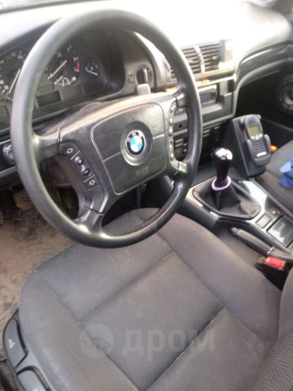  BMW 5-Series 2001 , 295000 ,  