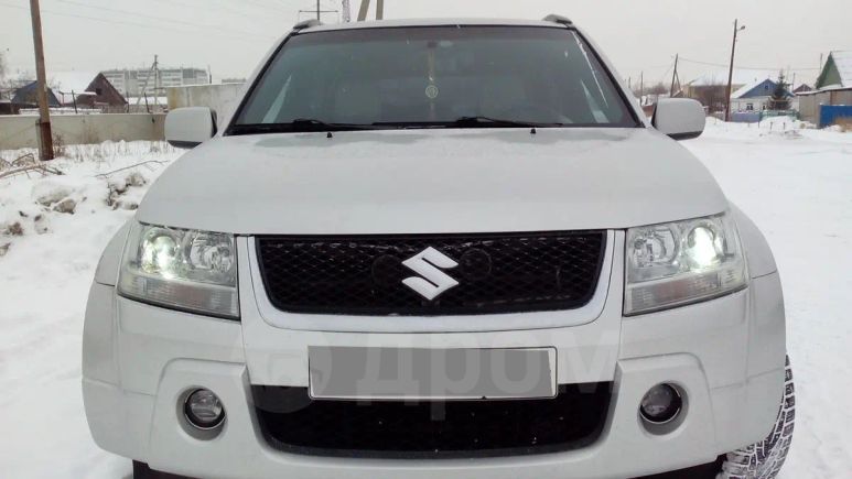 SUV   Suzuki Grand Vitara 2008 , 525000 , -