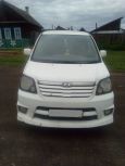    Toyota Noah 2001 , 400000 , 