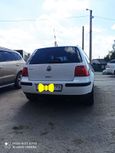  3  Volkswagen Golf 1998 , 190000 , 