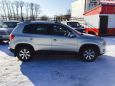 SUV   Volkswagen Tiguan 2010 , 738000 , 