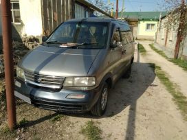    Nissan Largo 1993 , 100000 , 