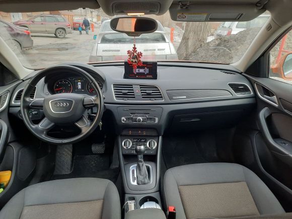 SUV   Audi Q3 2012 , 1200000 , 