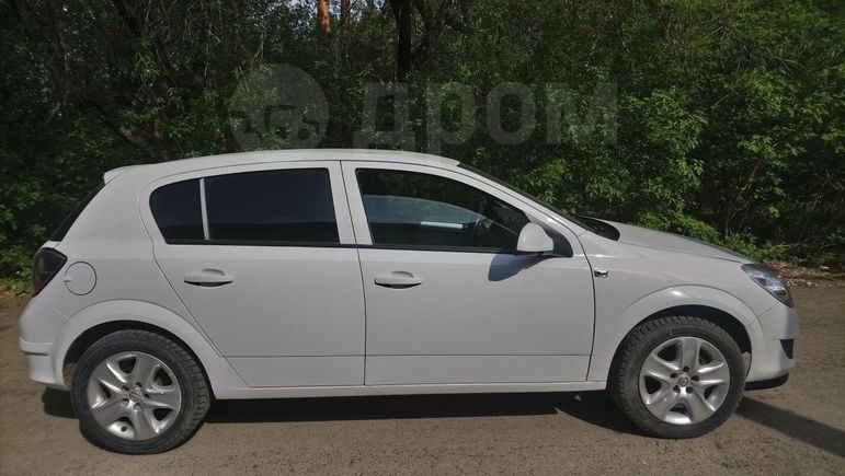  Opel Astra 2011 , 350000 , 