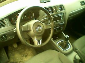  Volkswagen Jetta 2013 , 700000 , 