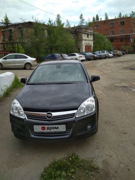  Opel Astra 2012 , 570000 , 