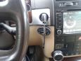 SUV   Volkswagen Touareg 2006 , 640000 , 