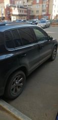 SUV   Volkswagen Tiguan 2013 , 900000 , 