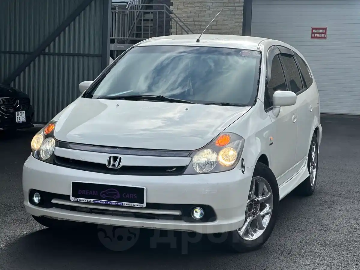 Honda Stream 2002 г.в. во Владивостоке, Двигатель в отличном состоянии,  работает ровно, не гремит, не стучит, 1.7 G, пробег 180тыс.км, акпп, 1.7  литра, бензин