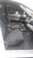  Mitsubishi L200 2011 , 900000 , 