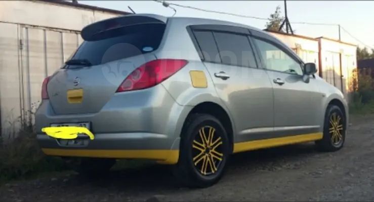  Nissan Tiida 2004 , 330000 , --