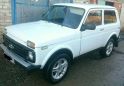 SUV    4x4 2121  2001 , 120000 , 